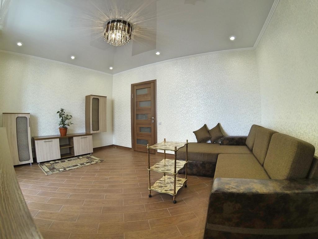 Naberezhnaya Roshen Daire Vinnitsya Dış mekan fotoğraf