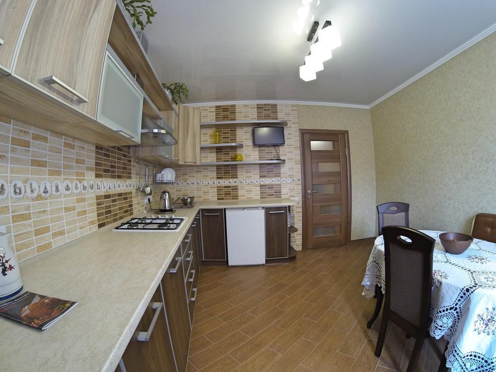 Naberezhnaya Roshen Daire Vinnitsya Dış mekan fotoğraf