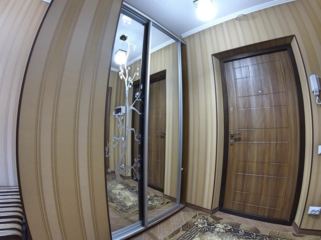 Naberezhnaya Roshen Daire Vinnitsya Dış mekan fotoğraf